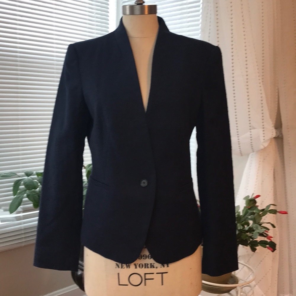 🎉SALE🎉LOFT navy perfect blazer